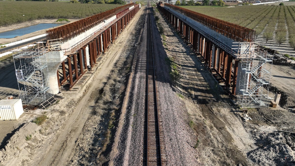 Trump’s DOT Threatens to Pull Funding for California’s High-Speed Rail
