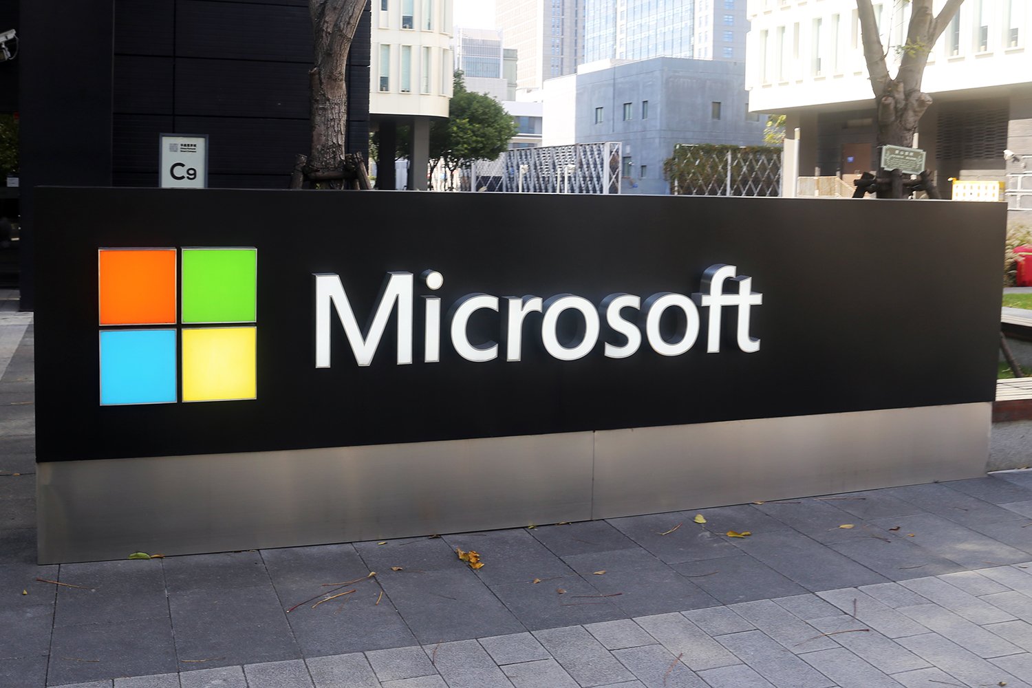 Microsoft Locks Down Building After Protesters Breach President’s Office