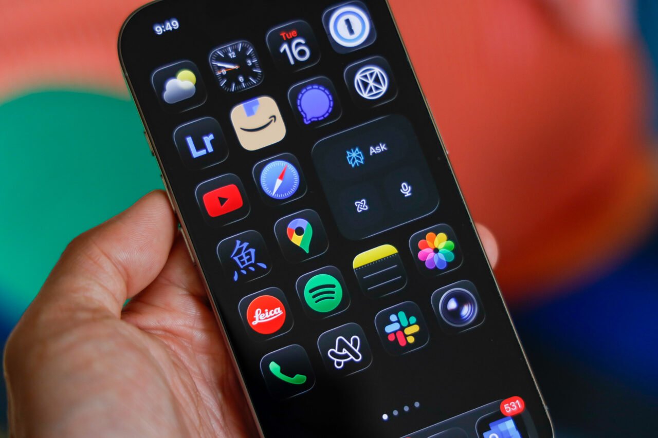 iOS 26 Lets You Turn Off Liquid Glass (for Real, This Time). Here’s How.