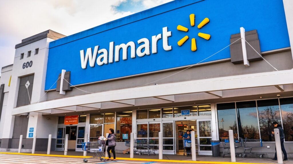 Trump’s New Plan to Cut Energy Costs: Use Walmart’s Backup Generators