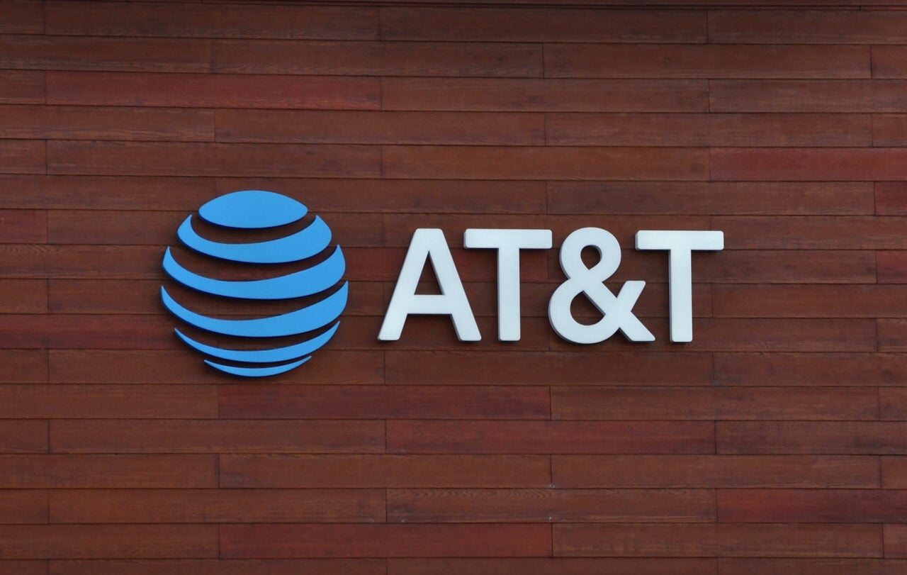 You Have a Week to Claim Up to $7,500 From AT&T Data Breach Settlements