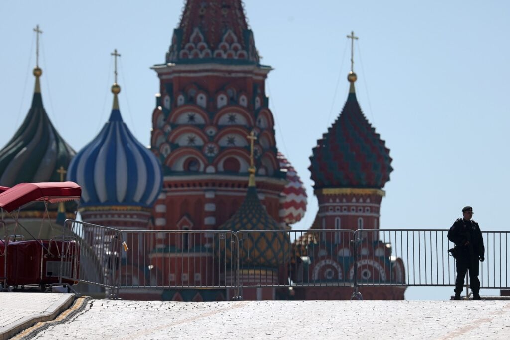 Right-Wing Influencers Rejoice: Trump Admin Gives a Visa to Accused Russian Propagandist