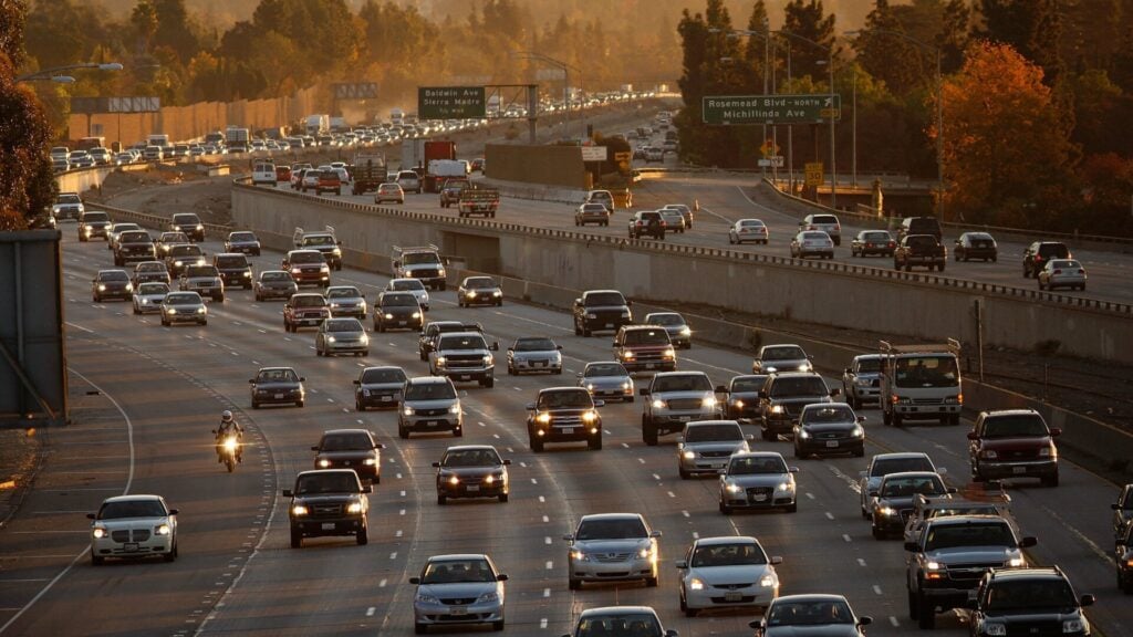 California Is Exploring High-Speed Buses That Connect LA and San Francisco in Just Over 3 Hours