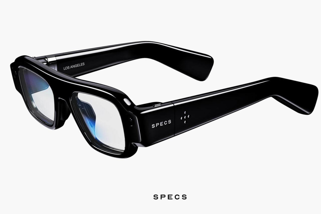 Snap’s New AR Glasses Are Trying to Beat Meta to the Punch