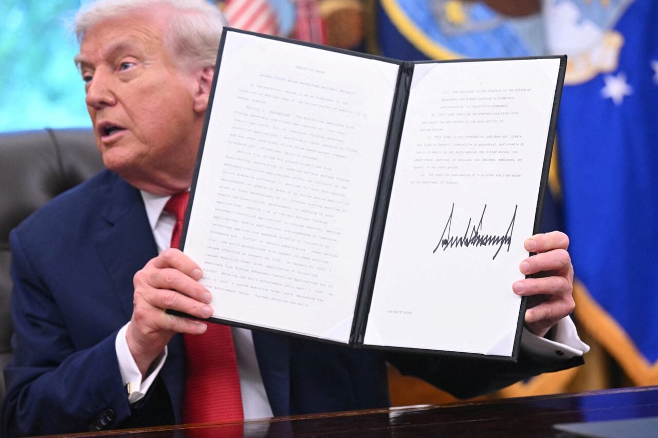Trump Just Signed Two Executive Orders Aimed at Hastening the Arrival of the Quantum Computing Era